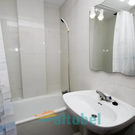 Edificio Esmeralda Appartement *